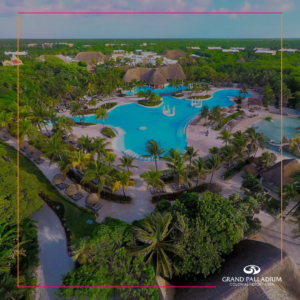 Grand Palladium Colonial